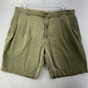 Tommy Bahama Men's Size 38 Olive Green Chino Shorts 100% Silk Beach Fishing